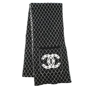 CHANEL Coco Mark Matelasse 19V Cashmere Stole/Scarf with Pocket, Black and White